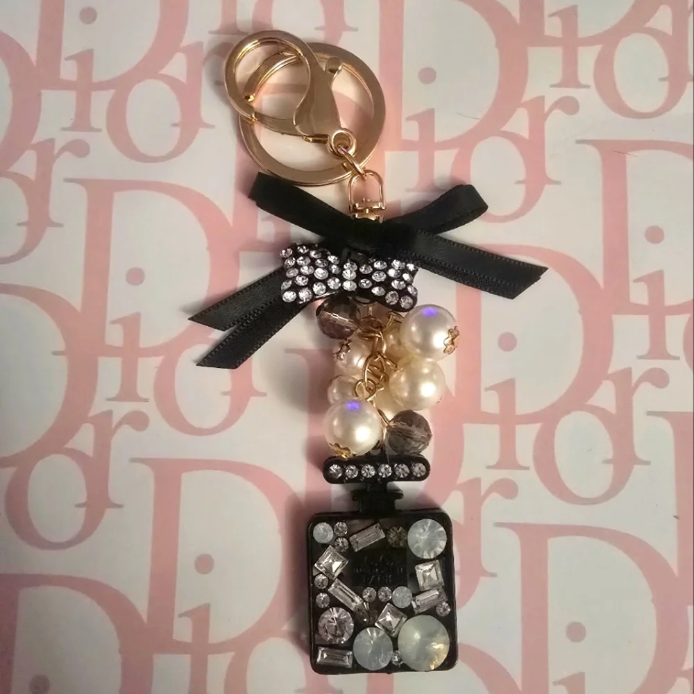 Unbranded Bougie bag charm/Keychain NEW - Picture 1 of 6